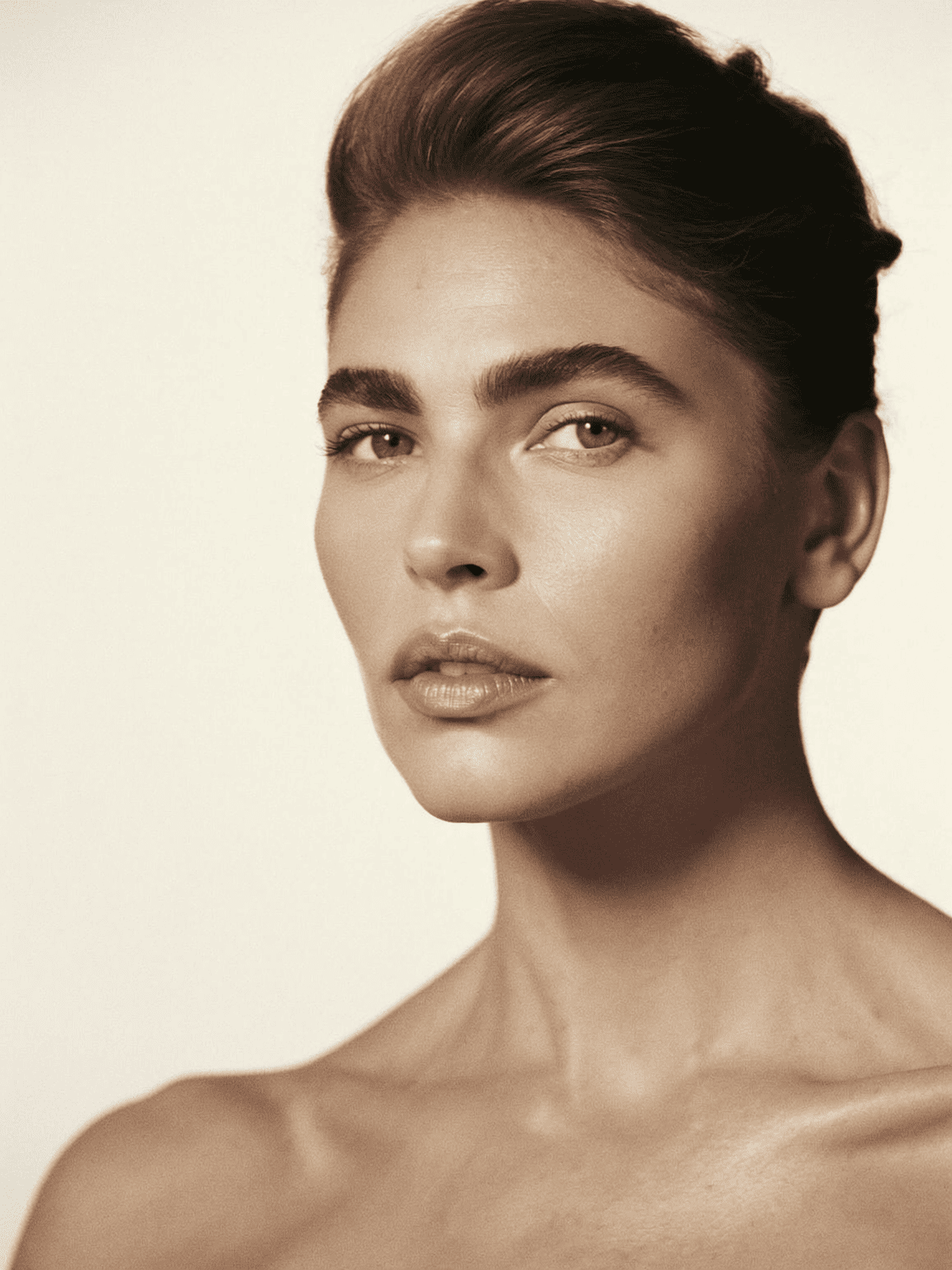 ORVELLA™ Sculpt & Lift Wand 3-in-1 EMS Face & Neck Device